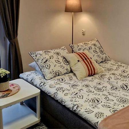 Apartament Zachodni Z Balkonem 4 Osoby Warszawa Eksteriør bilde